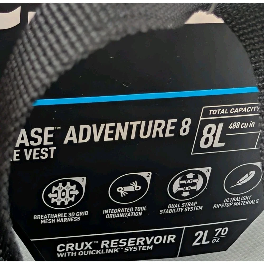 CamelBak Chase Adventure 8 Lightweight Hydration Vest‎ 70oz Pack Black New